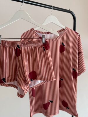PIJAMA OVER PERAS